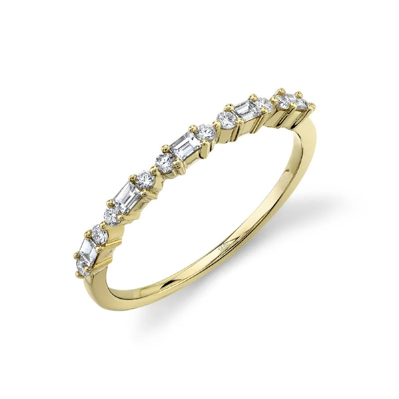 0.25CT DIAMOND BAGUETTE BAND SC55020819