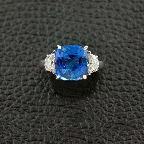 Cushion Sapphire & Diamond Ring