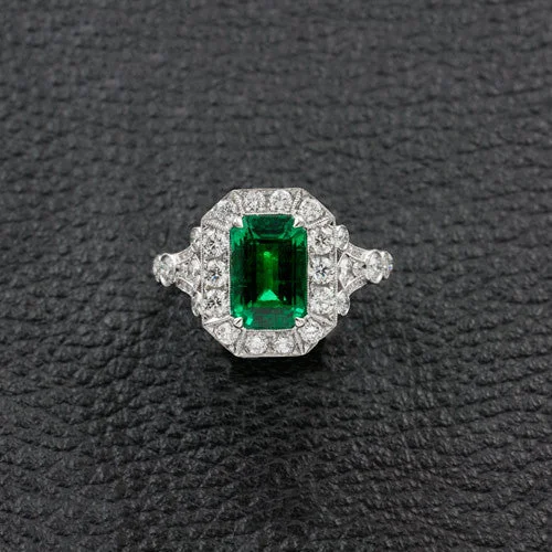 Emerald & Diamond Ring