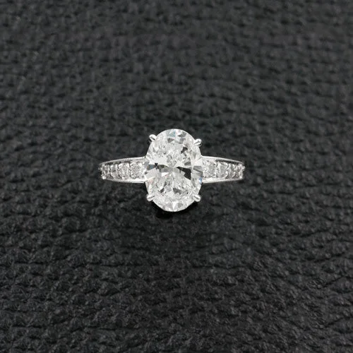 Oval Diamond Engagement Ring