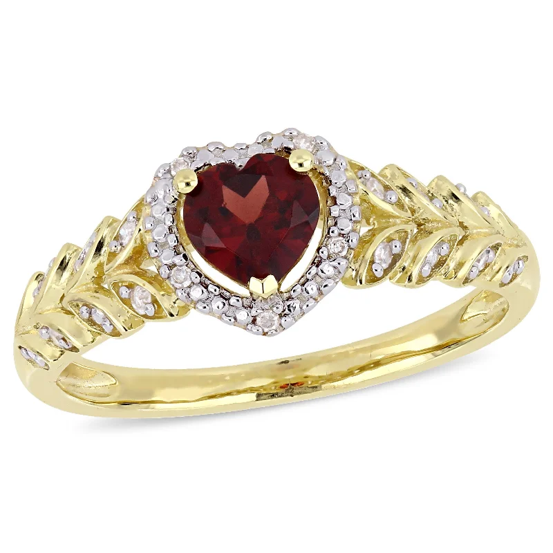 Miadora 1/2ct TGW Garnet and Diamond Halo Heart Ring in 10k Yellow Gold