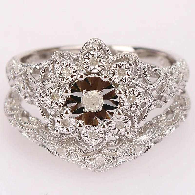 Miadora Sterling Silver 1/10ct TDW Diamond Floral Vintage Bridal Ring Set