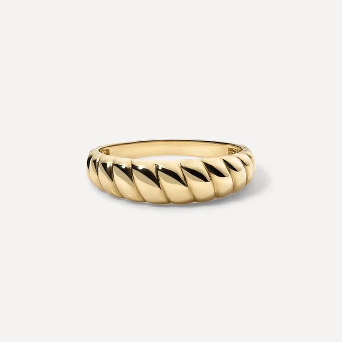 Croissant Ring