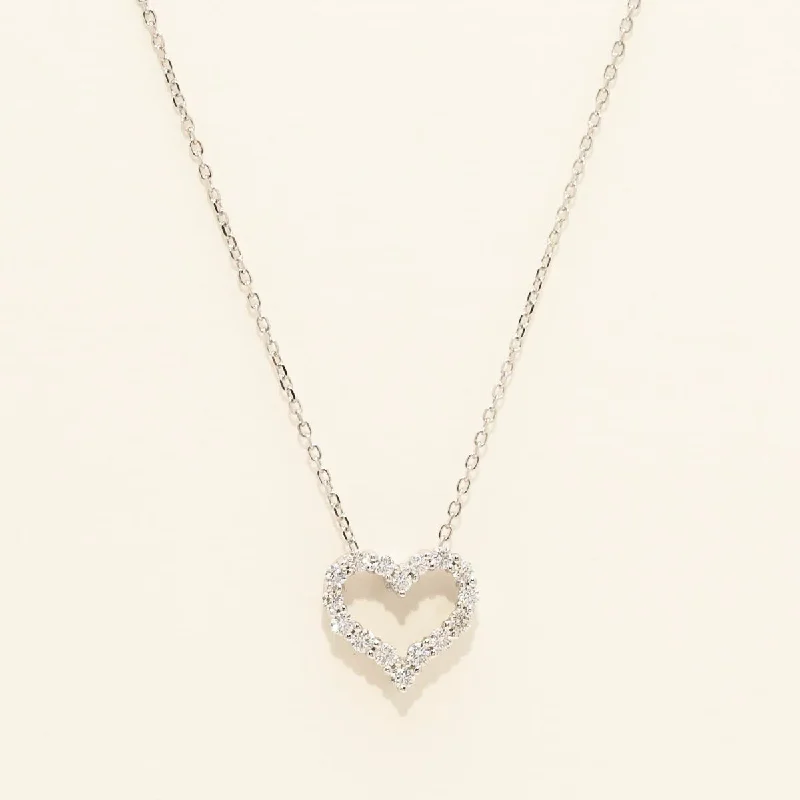 Diamond Heart Necklace in 14kt White Gold (1/4ct tw)