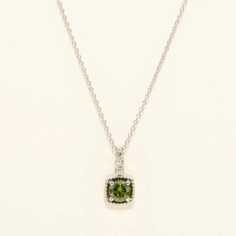 Green and White Diamond Necklace in 14kt White Gold (1/4ct tw)